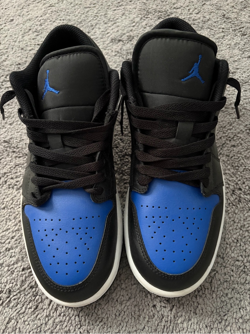 Jordan-Style Men's Low-Top Sneakers - Black & Royal Blue (like NEW)